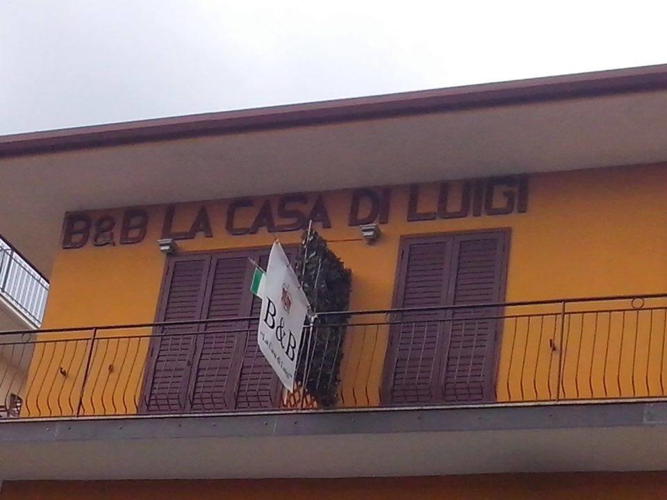 B&B La Casa Di Luigi Giardini Naxos Exteriör bild