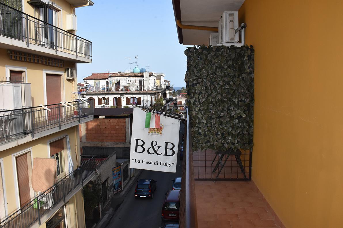 B&B La Casa Di Luigi Giardini Naxos Exteriör bild